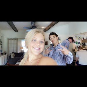 Meet your Posher, Riley